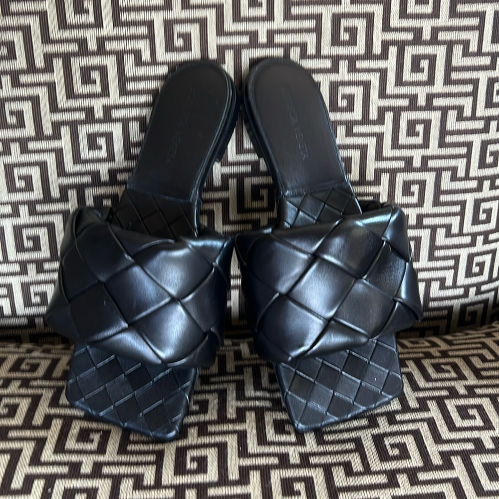 Bottega Veneta Black Sandals